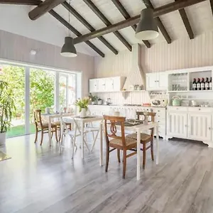  Bed & Breakfast La Dolce Casa